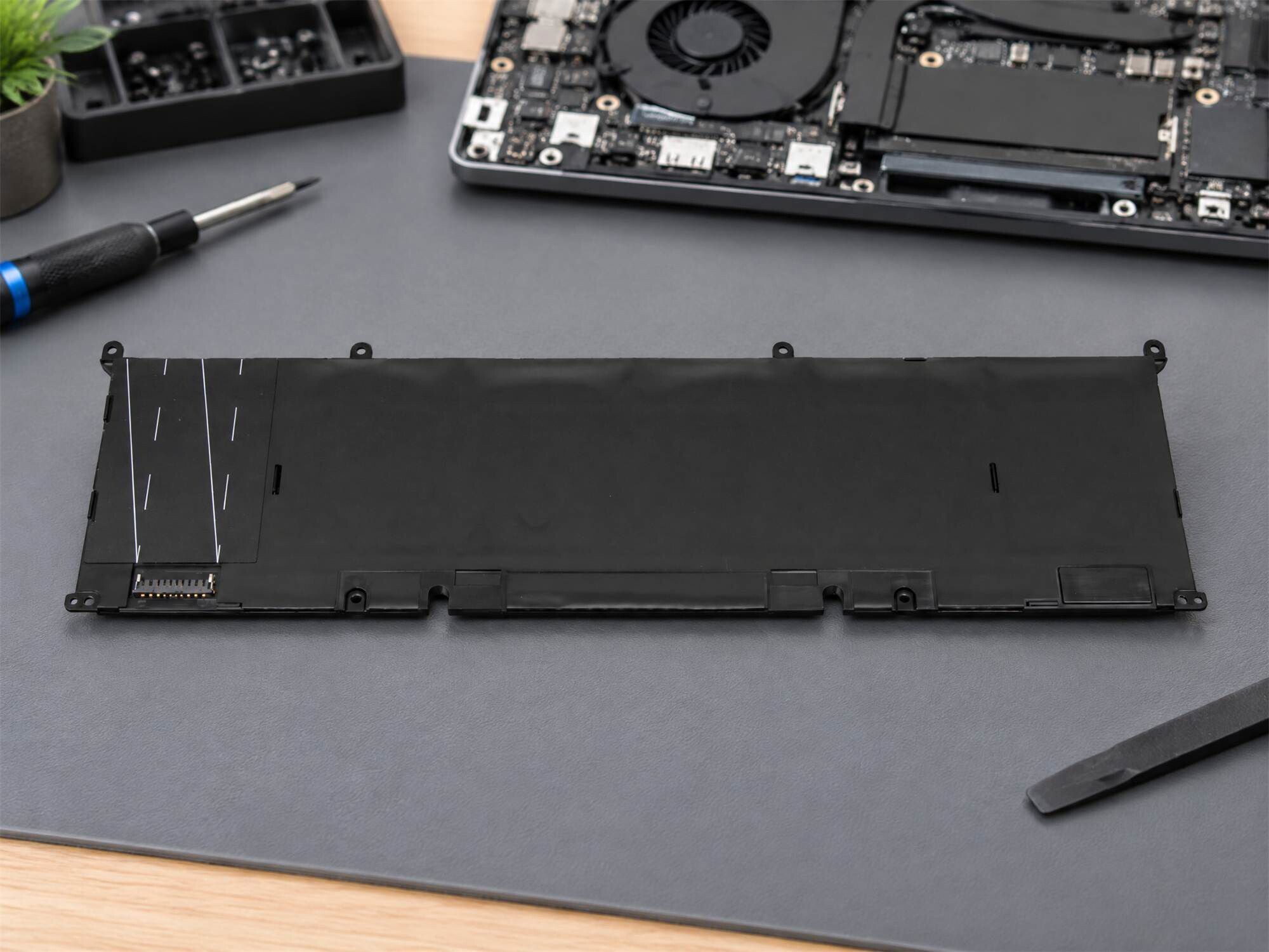 Dell 69KF2 original Batterie 86Wh